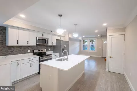 2846 Lake Ave, Baltimore, MD 21213 photo 5