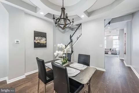 Entry Way - 1715 E Oliver St, Baltimore, MD 21213 photo 1 of 10