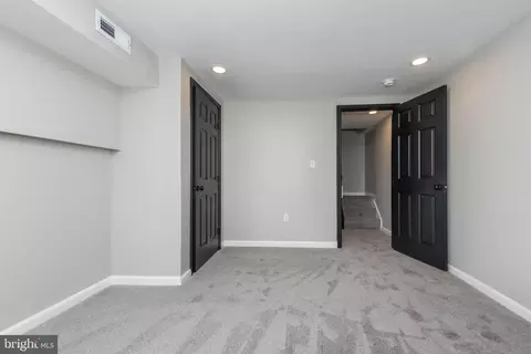 Entry Way - 1715 E Oliver St, Baltimore, MD 21213 photo 10 of 10