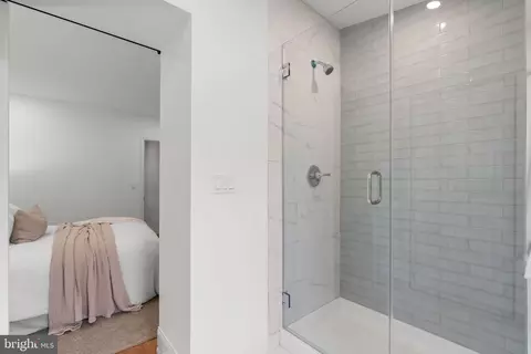 224 N Glover St, Baltimore, MD 21224 photo 22