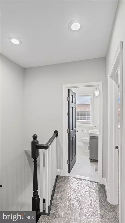Entry Way - 3223 Spaulding Ave, Baltimore, MD 21215 photo 16 of 16