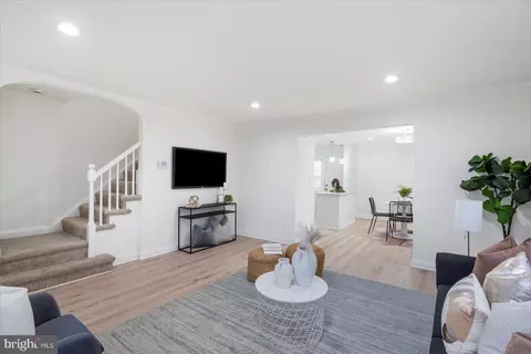 Living - 1324 Winston Ave, Baltimore, MD 21239 photo 3 of 4