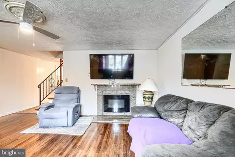Living - 5552 Whitby Rd, Baltimore, MD 21206 photo 3 of 3