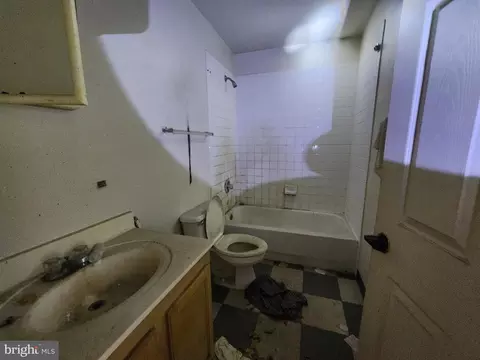 1808 Presbury St, Baltimore, MD 21217 photo 7