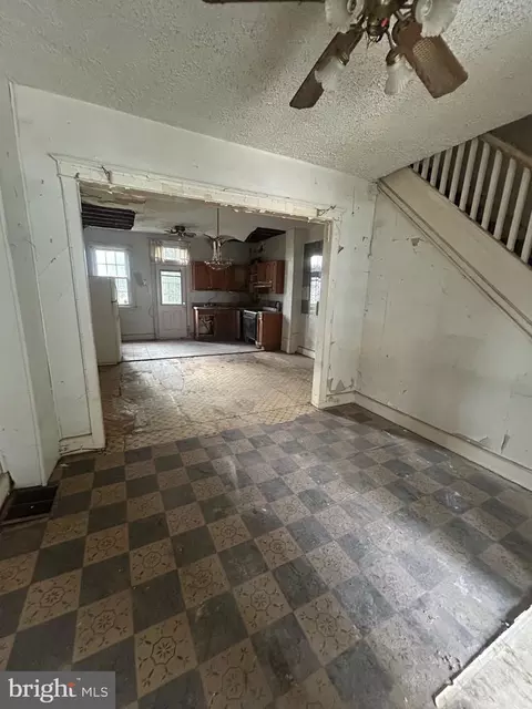 523 Beaumont Ave, Baltimore, MD 21212 photo 2