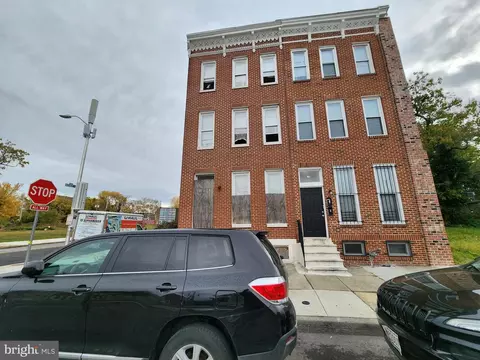 927 N Carey St, Baltimore, MD 21217