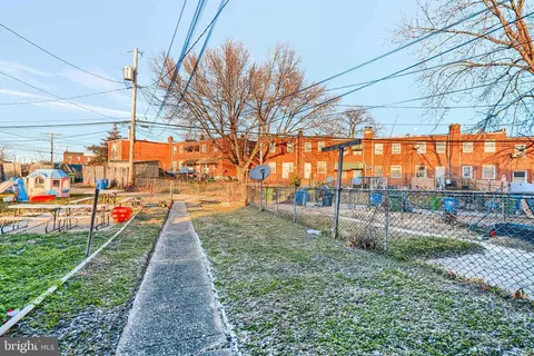 Exterior - 6302 Brown Ave, Baltimore, MD 21224 photo 1 of 1