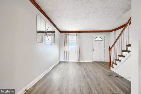Living - 6302 Brown Ave, Baltimore, MD 21224 photo 2 of 4