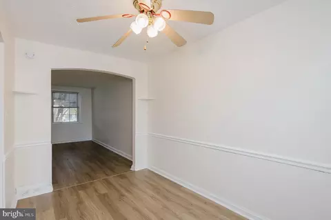 Entry Way - 6320 Brown Ave, Baltimore, MD 21224 photo 1 of 4