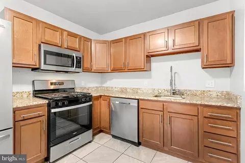 Kitchen - 1430 N Decker Ave, Baltimore, MD 21213 photo 2 of 3