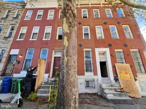 935 N Mount St, Baltimore, MD 21217