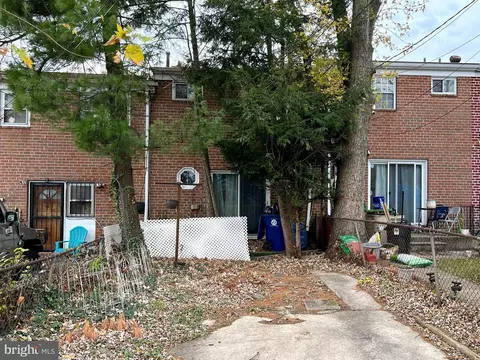 Exterior - 4766 Melbourne Rd, Baltimore, MD 21229 photo 1 of 1