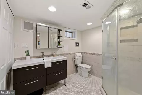 705 Dover St, Baltimore, MD 21230 photo 20