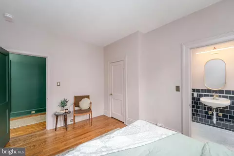 102 W 39th St #2B, Baltimore, MD 21210 photo 20