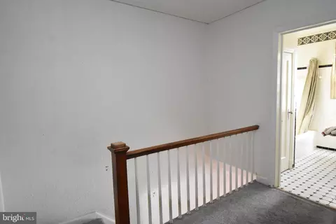 Entry Way - 1516 Coldspring Ln, Baltimore, MD 21218 photo 4 of 7