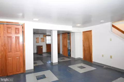 Entry Way - 1516 Coldspring Ln, Baltimore, MD 21218 photo 6 of 7