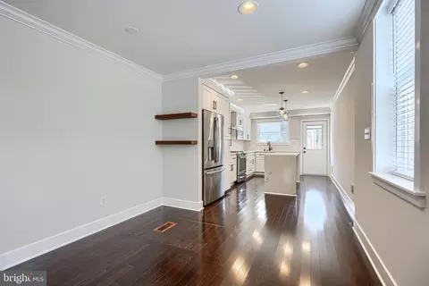 1459 Hull St, Baltimore, MD 21230 photo 9