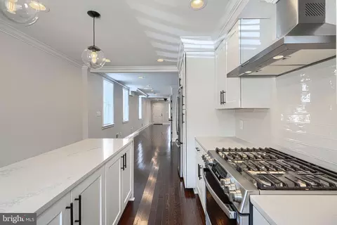 1459 Hull St, Baltimore, MD 21230 photo 13