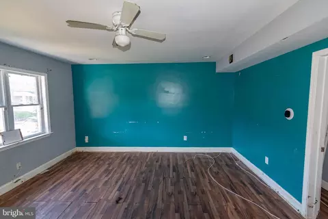 Living - 1403 N Decker Ave, Baltimore, MD 21213 photo 3 of 4