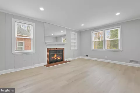 4929 Herring Run Dr, Baltimore, MD 21214 photo 8