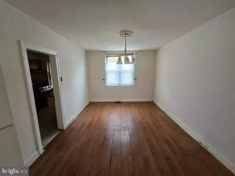 2322 Druid Park Dr, Baltimore, MD 21215 photo 3