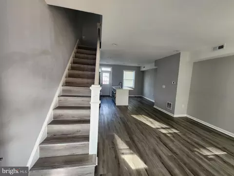 Entry Way - 3410 Elmora Ave, Baltimore, MD 21213 photo 2 of 5