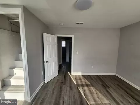 Entry Way - 3410 Elmora Ave, Baltimore, MD 21213 photo 5 of 5