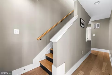 1456 Redfern Ave, Baltimore, MD 21211 photo 24
