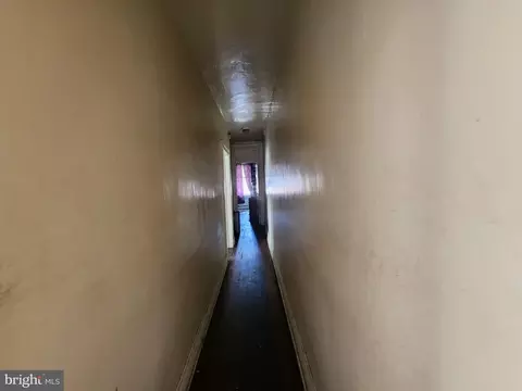 Entry Way - 2019 Cecil Ave, Baltimore, MD 21218 photo 1 of 2