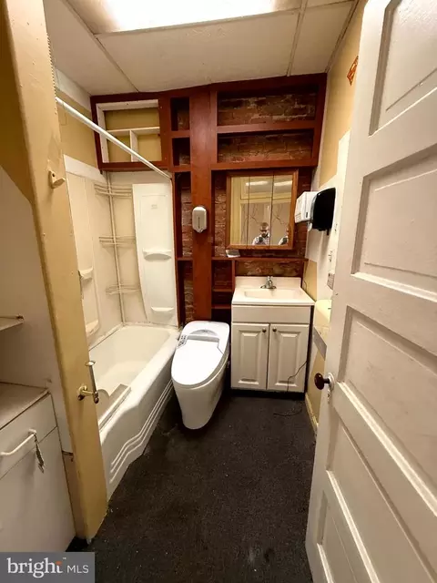 3114 E Monument St, Baltimore, MD 21205 photo 25