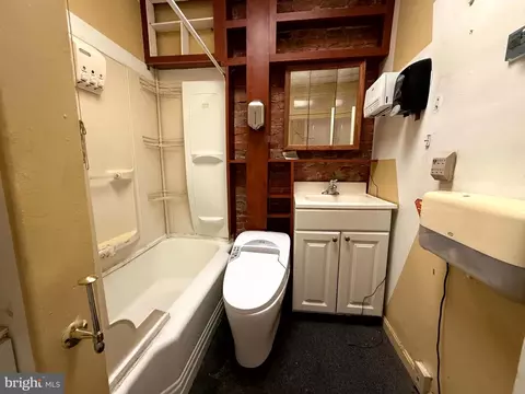 3114 E Monument St, Baltimore, MD 21205 photo 26
