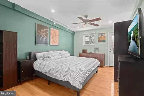 916 S Clinton St, Baltimore, MD 21224 photo 15