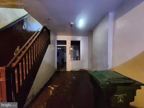 Entry Way - 2552 Boyd St, Baltimore, MD 21223 photo 3 of 7