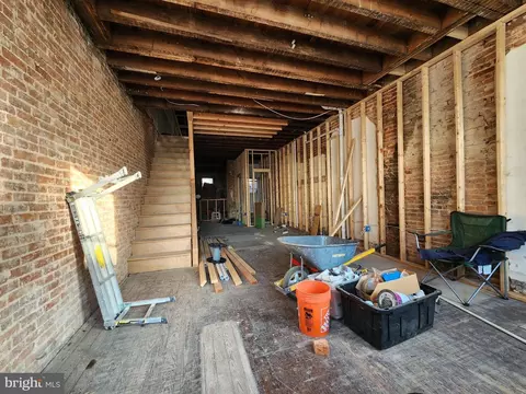 536 E 22nd St, Baltimore, MD 21218 photo 2