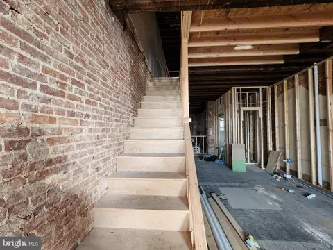 536 E 22nd St, Baltimore, MD 21218 photo 8