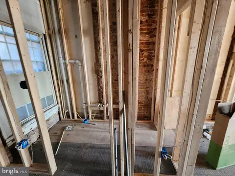 536 E 22nd St, Baltimore, MD 21218 photo 4