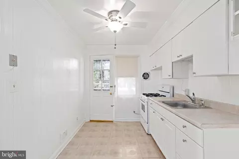 6822 Everall Ave, Baltimore, MD 21206 photo 8