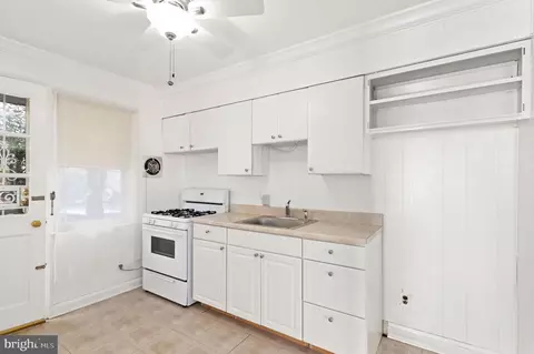 6822 Everall Ave, Baltimore, MD 21206 photo 10