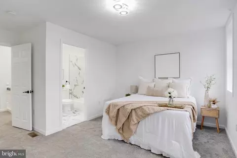 Bedroom - 3015 Windsor Ave, Baltimore, MD 21216 photo 5 of 15