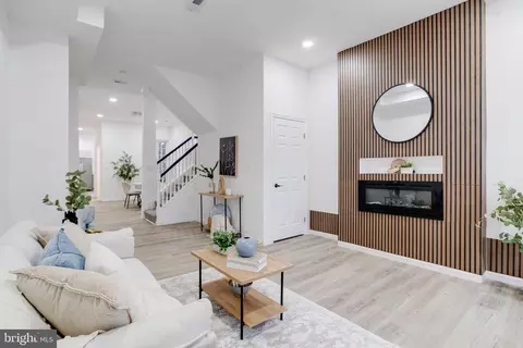 Living - 3015 Windsor Ave, Baltimore, MD 21216 photo 1 of 11