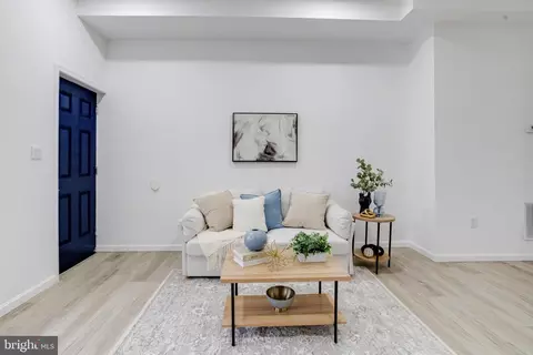 Living - 3015 Windsor Ave, Baltimore, MD 21216 photo 6 of 11