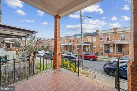 628 Savage St S, Baltimore, MD 21224 photo 3