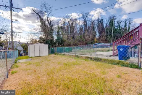 Exterior - 4415 Old Frederick Rd, Baltimore, MD 21229 photo 4 of 6