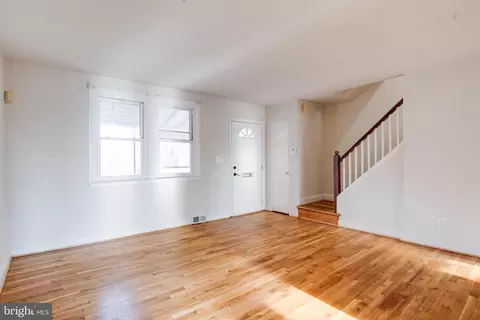 Living - 4415 Old Frederick Rd, Baltimore, MD 21229 photo 4 of 11