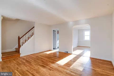 Living - 4415 Old Frederick Rd, Baltimore, MD 21229 photo 3 of 11