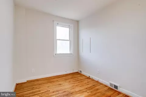 Bedroom - 4415 Old Frederick Rd, Baltimore, MD 21229 photo 6 of 8