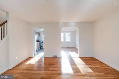 Living - 4415 Old Frederick Rd, Baltimore, MD 21229 photo 2 of 11
