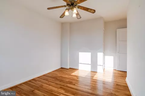 Bedroom - 4415 Old Frederick Rd, Baltimore, MD 21229 photo 4 of 8