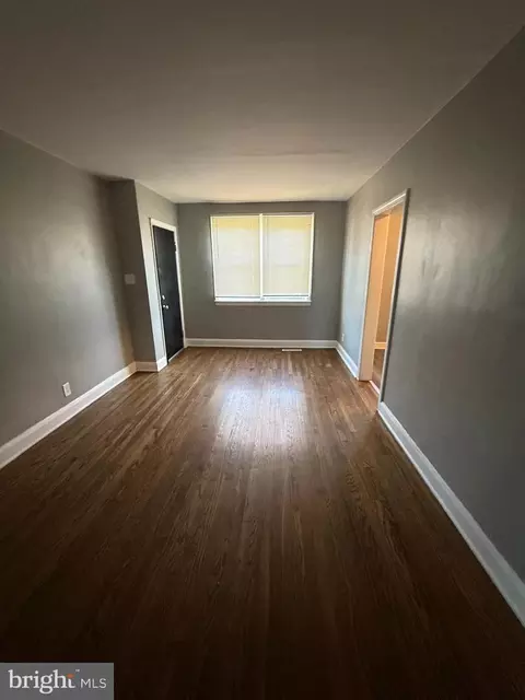6138 Macbeth Dr, Baltimore, MD 21239 photo 3