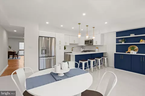 2 Cross Keys Rd #2F, Baltimore, MD 21210
